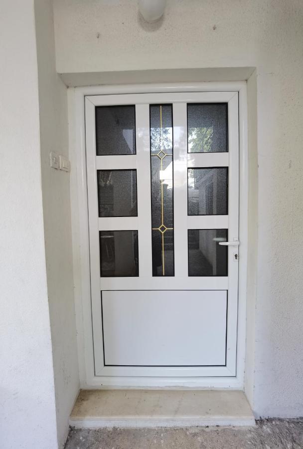 Nikolic Apartmani Bar Esterno foto