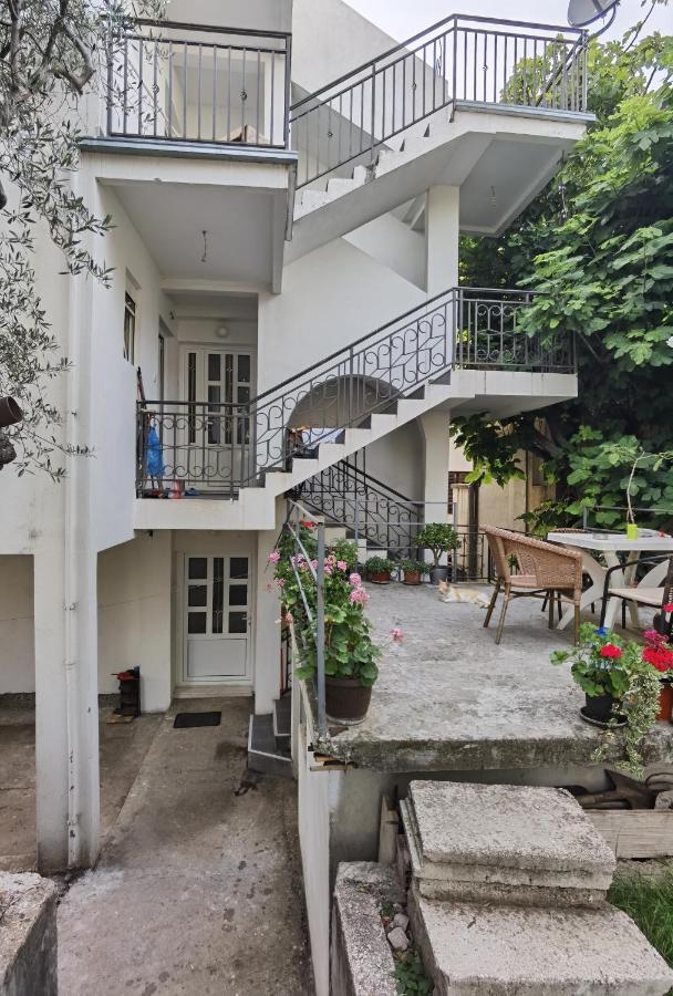 Nikolic Apartmani Bar Esterno foto