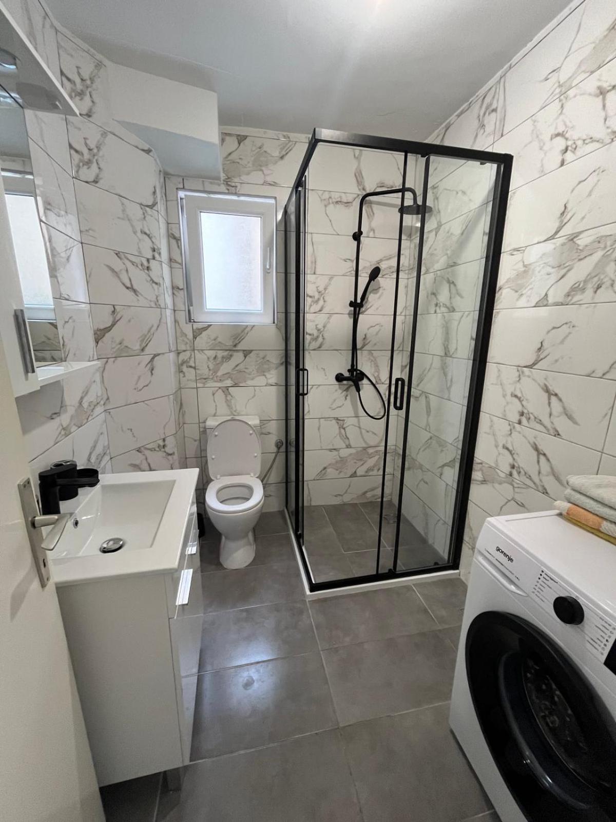 Nikolic Apartmani Bar Esterno foto